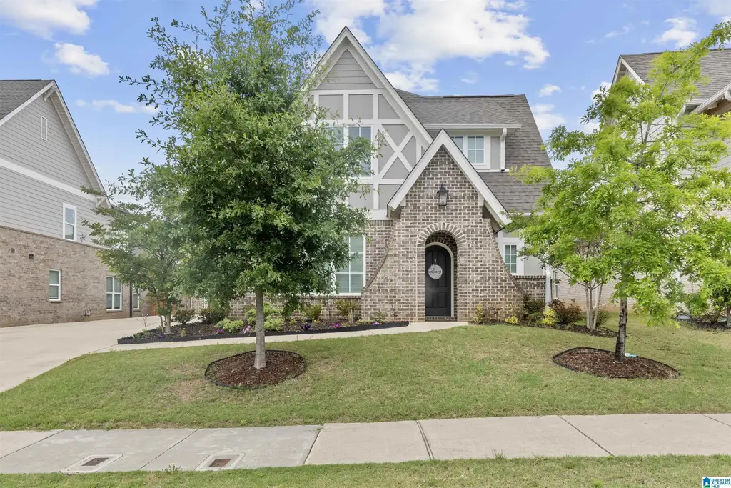 1967 Cyrus Cove Drive, HOOVER