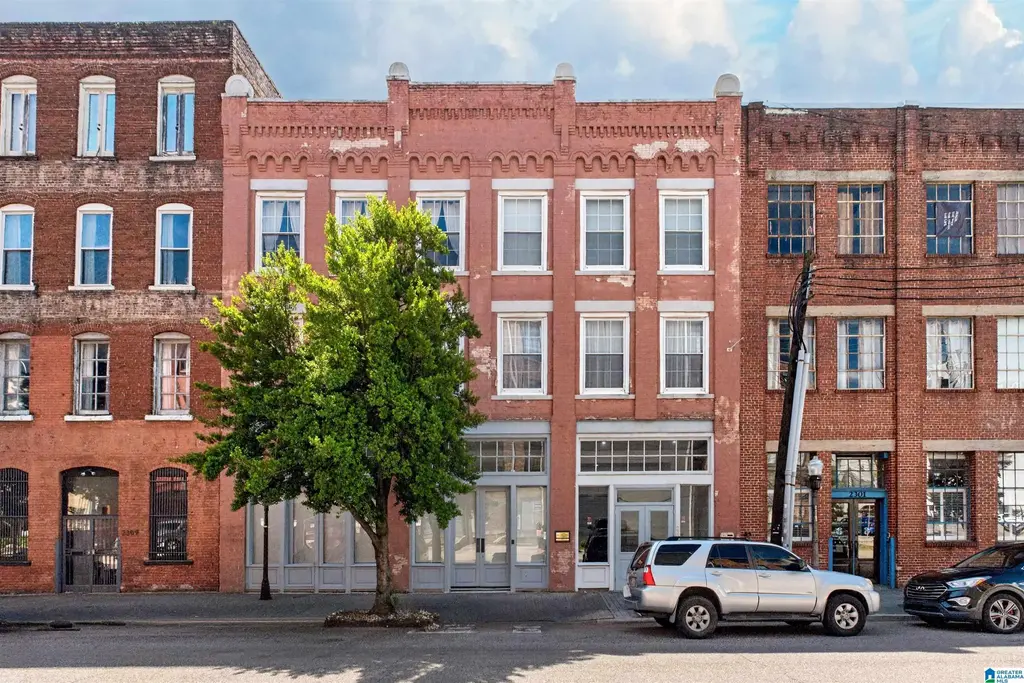 2301 Morris Avenue 201, BIRMINGHAM