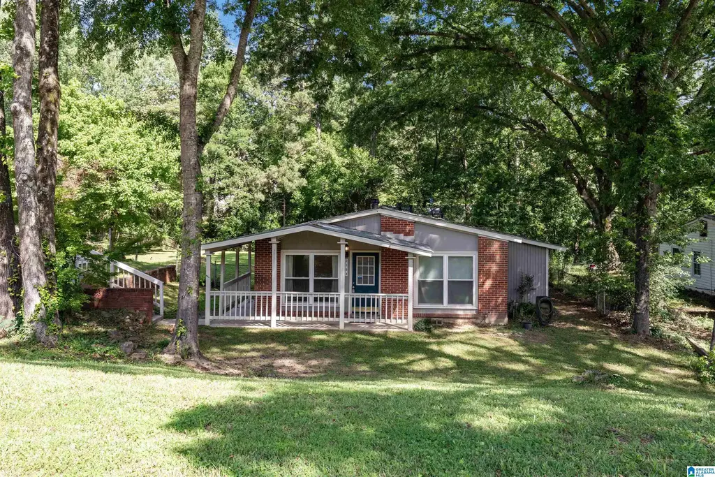 2184 Rocky Ridge Road, HOOVER