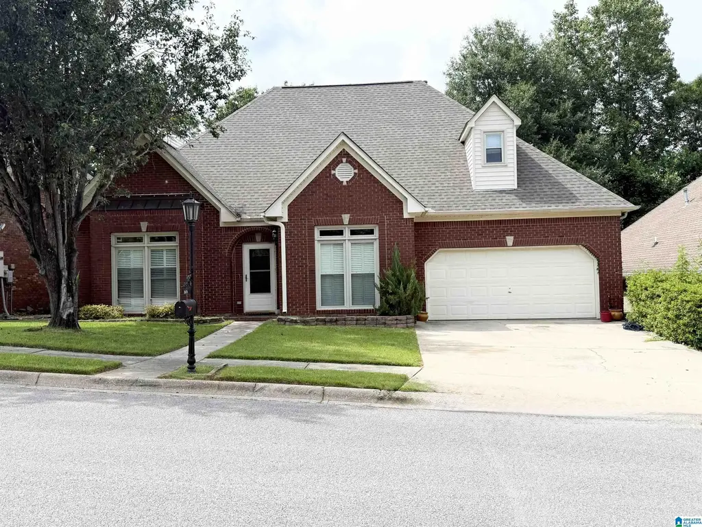 1606 Bent River Circle, VESTAVIA HILLS