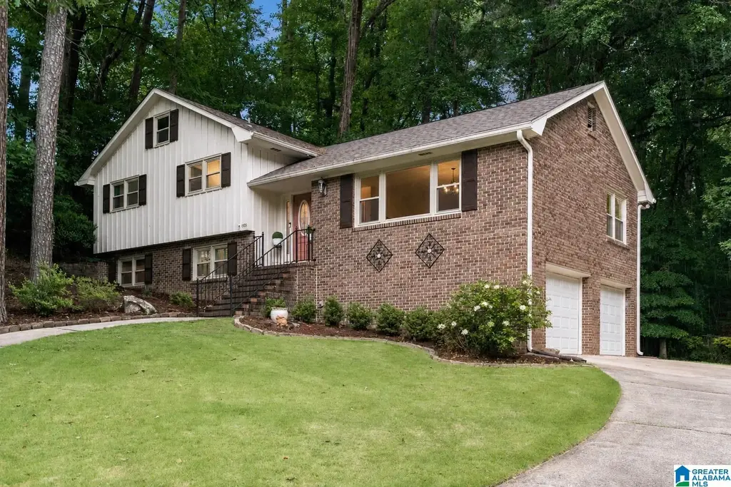 1505 Blind Brook Lane, VESTAVIA HILLS