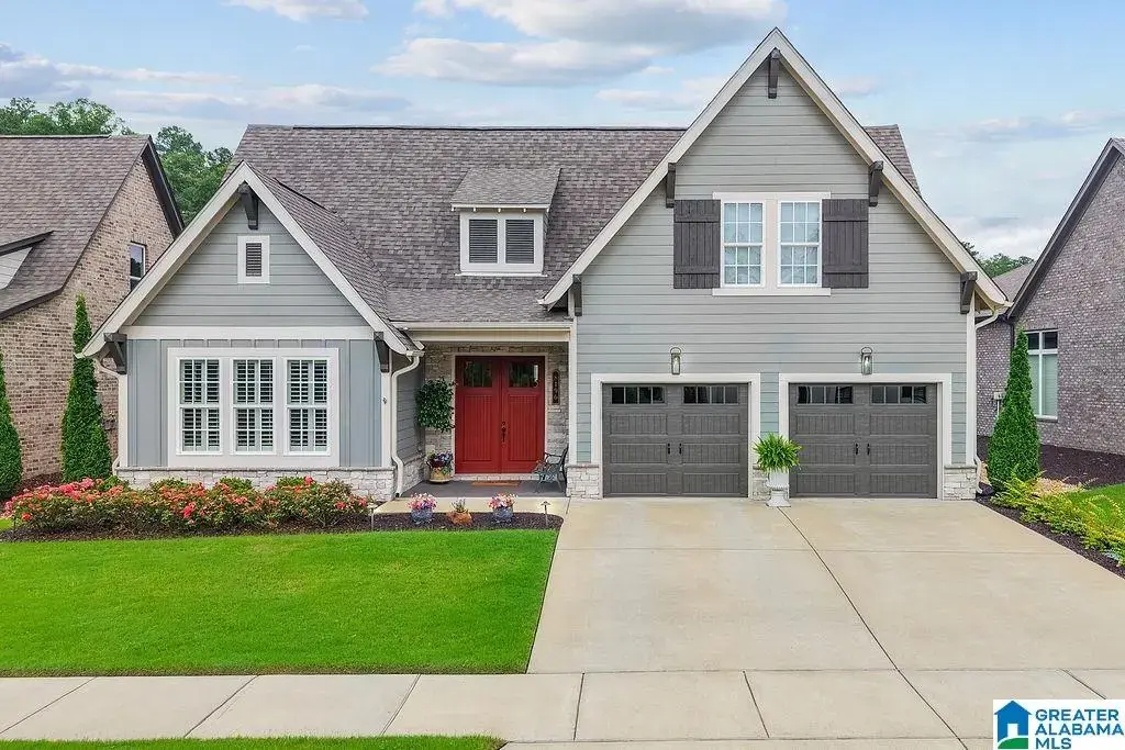 8196 Annika Drive, HOOVER