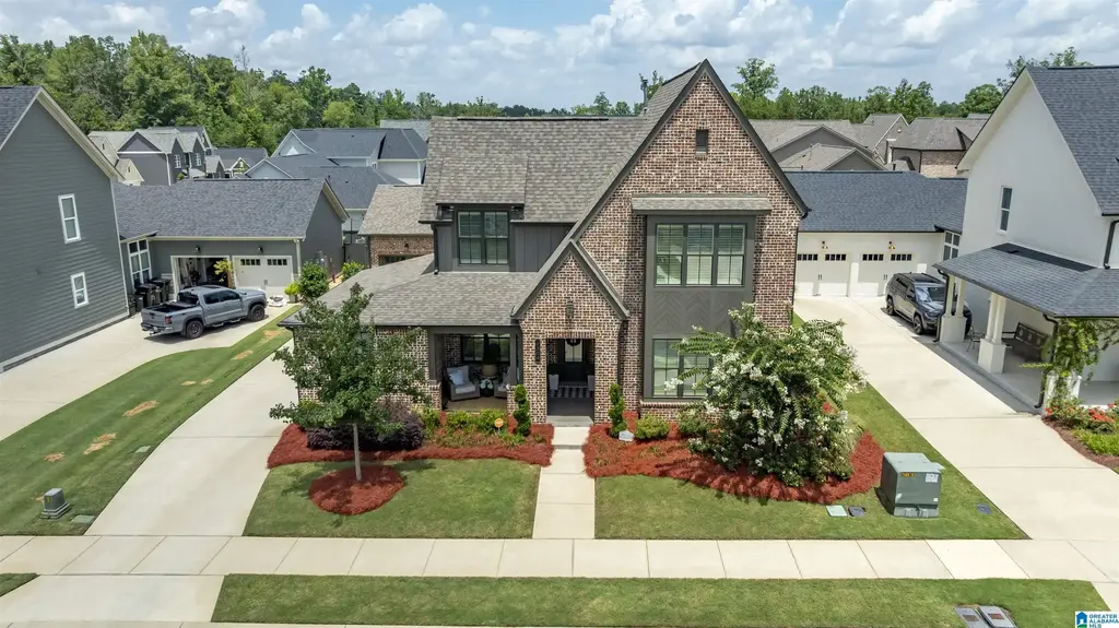 1304 Severn Way, HOOVER