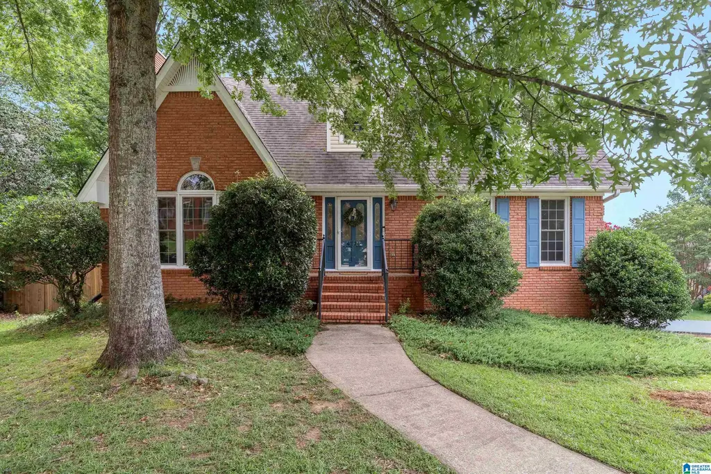4520 Highland Crest Circle, HOOVER