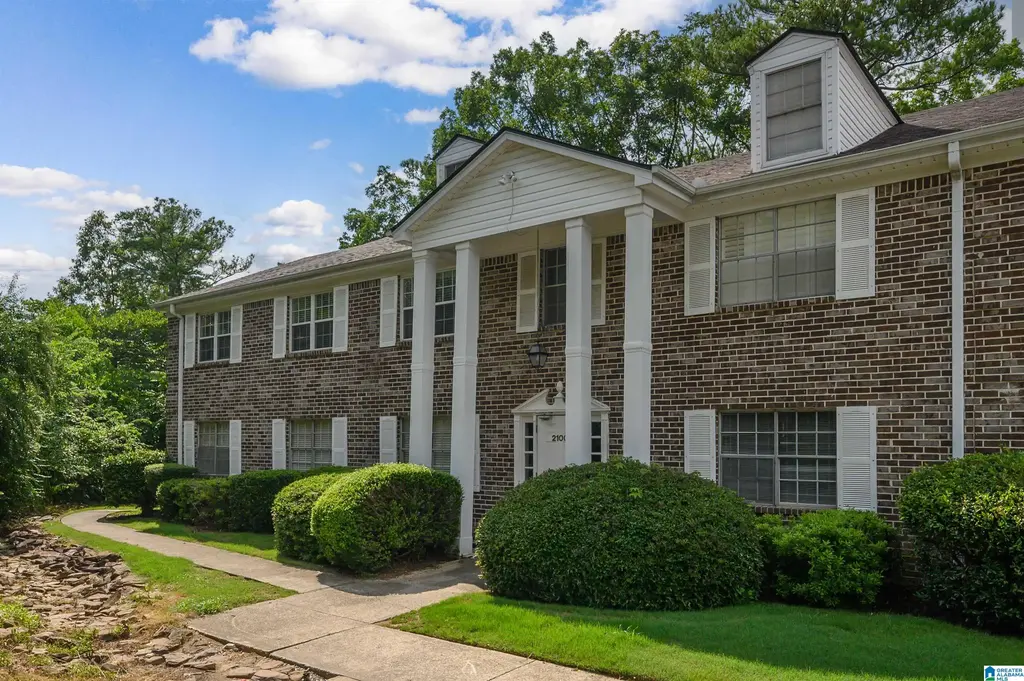 2100 Montreat Lane 2100-b, VESTAVIA HILLS