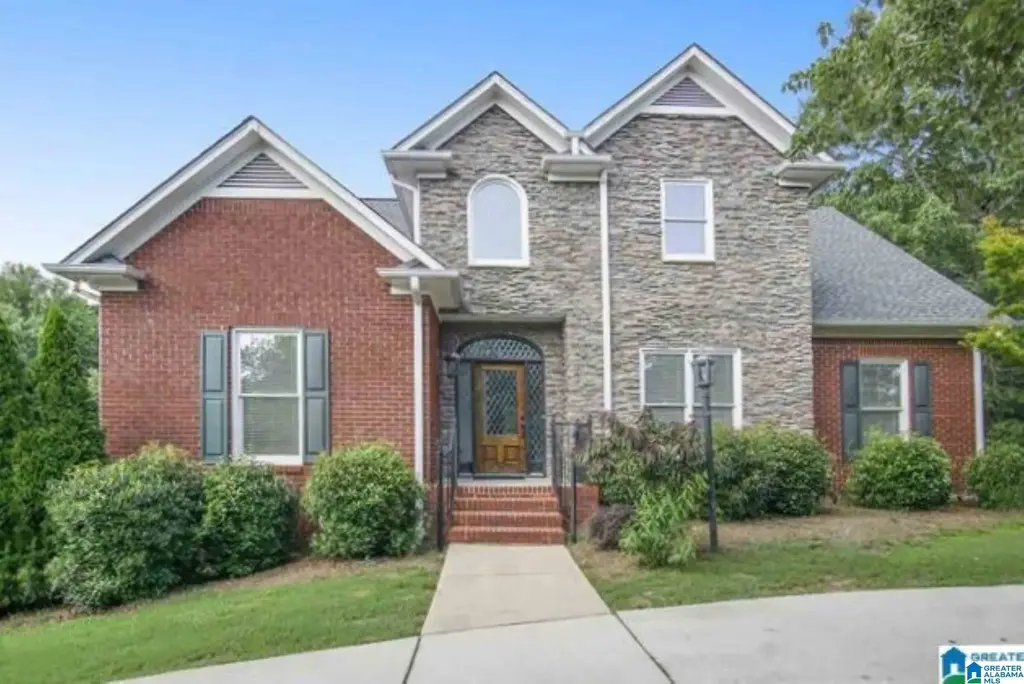 701 Mill Springs Lane, HOOVER