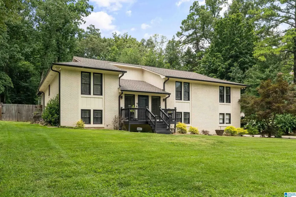 1294 Atkins Trimm Boulevard, HOOVER