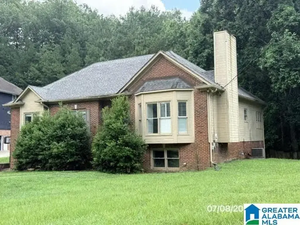 1929 Valewood Circle, HOOVER
