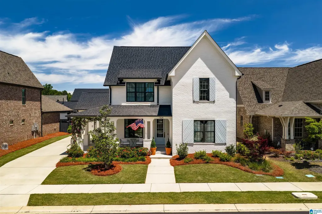 1308 Severn Way, HOOVER