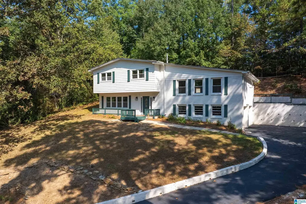 3633 Leslie Ann Road, VESTAVIA HILLS