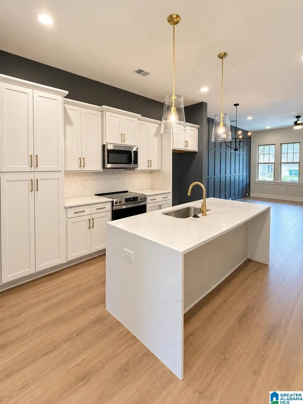 729 Riverwalk Drive, HOOVER