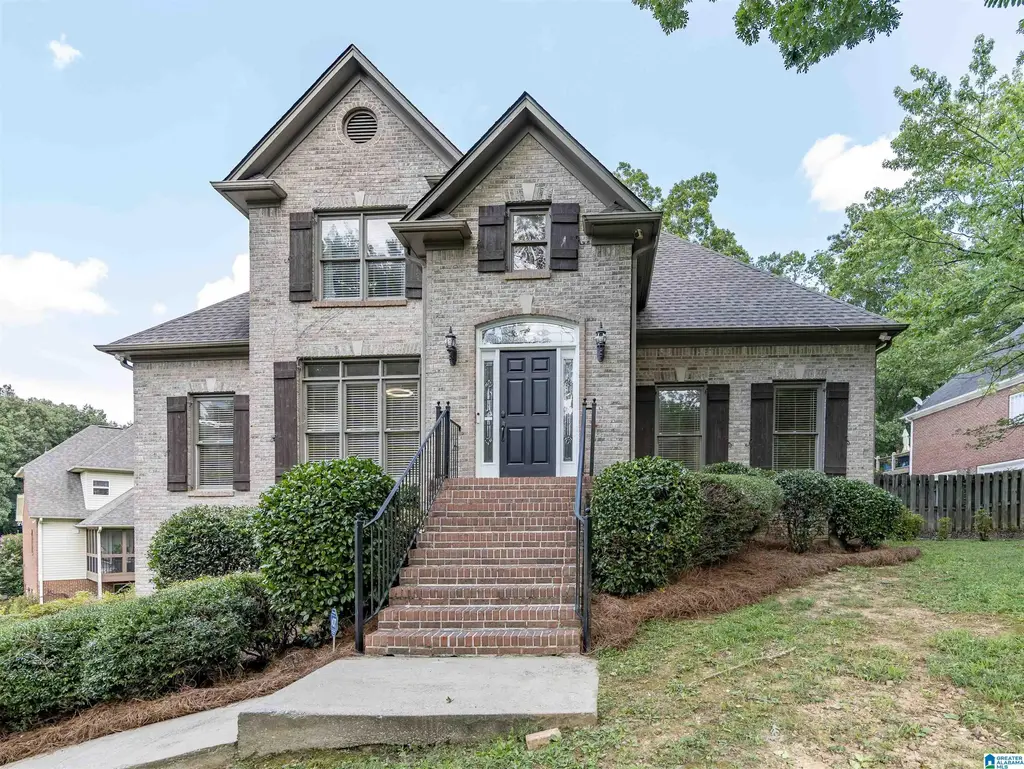 6515 Oak Crest Cove, HOOVER
