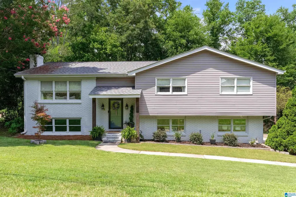 2357 Mountain Oaks Lane, HOOVER