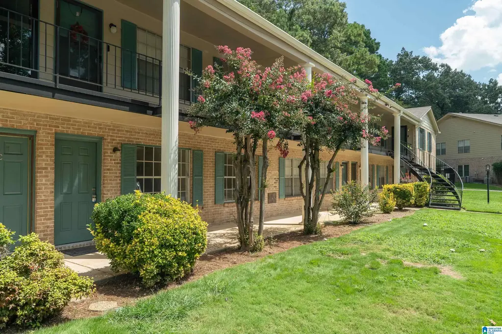 2831 Georgetown Drive D, HOOVER
