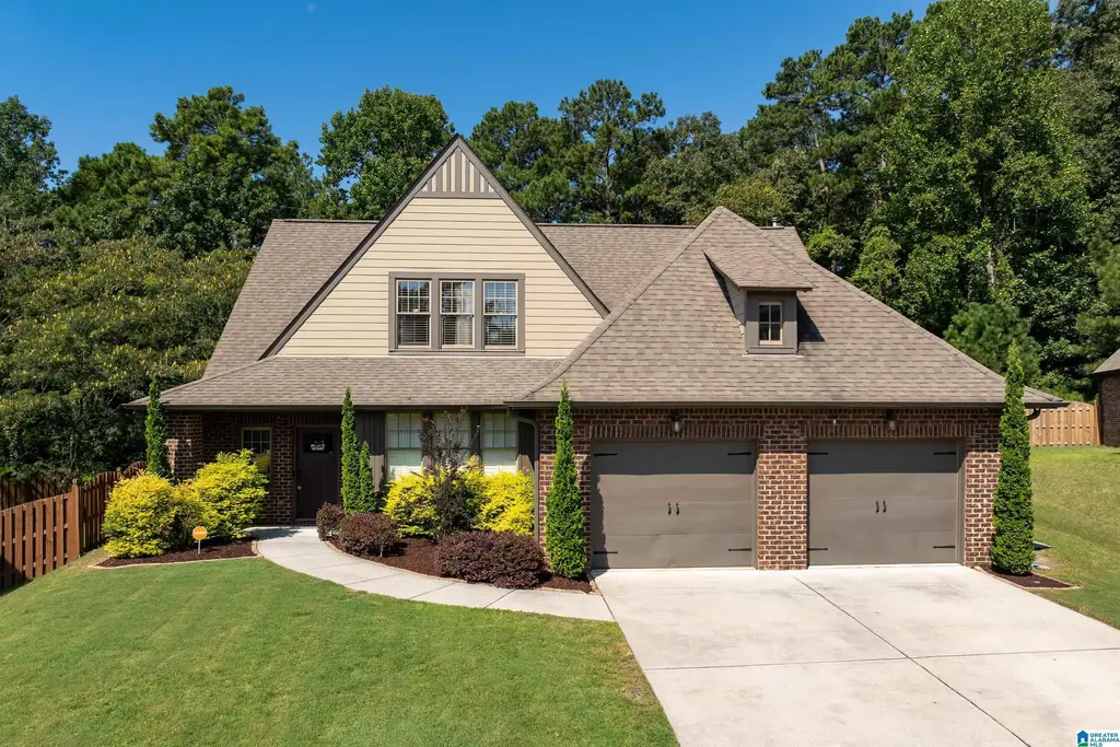 4404 Cahaba River Boulevard, HOOVER
