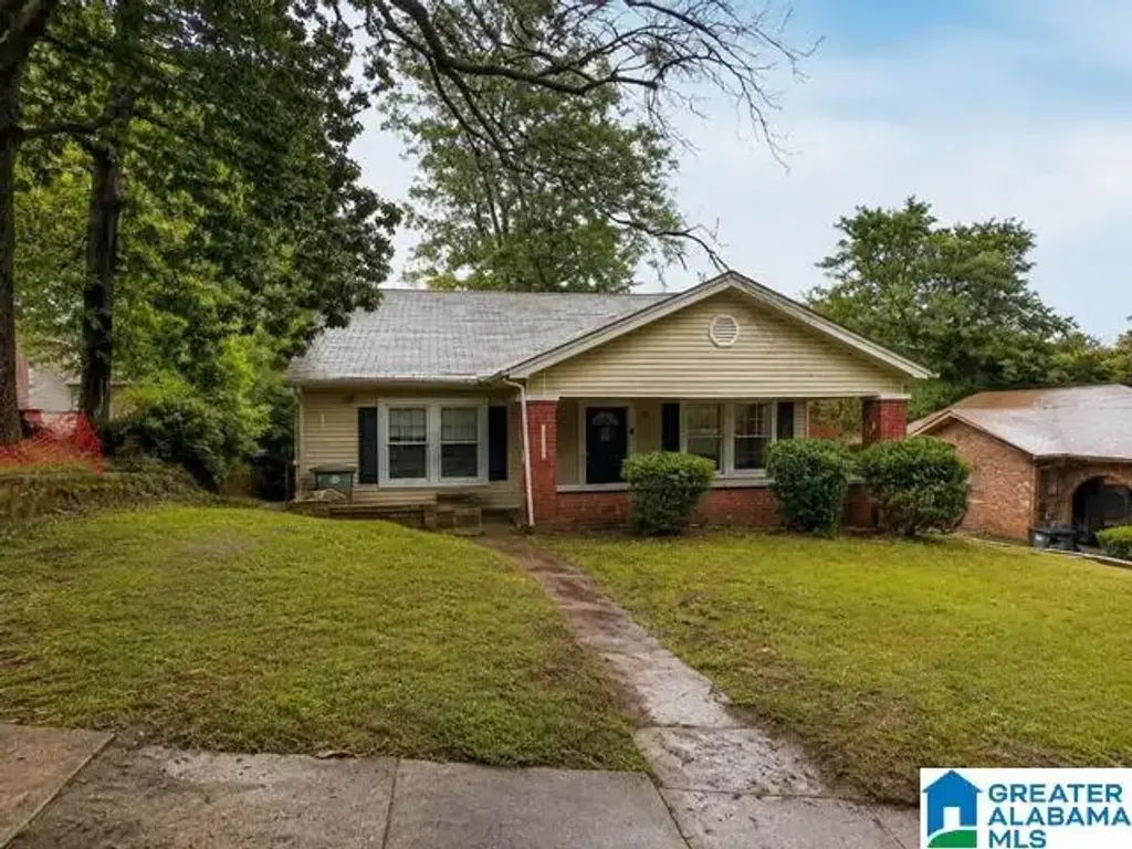 870 7th Place W, BIRMINGHAM