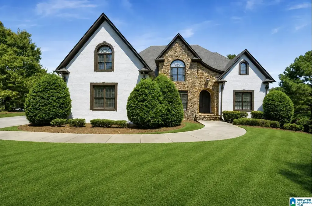1372 Legacy Drive, HOOVER
