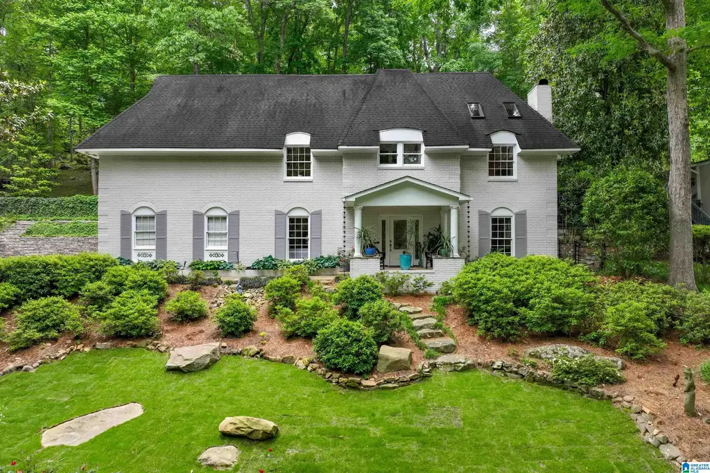 3665 Brookwood Road, MOUNTAIN BROOK