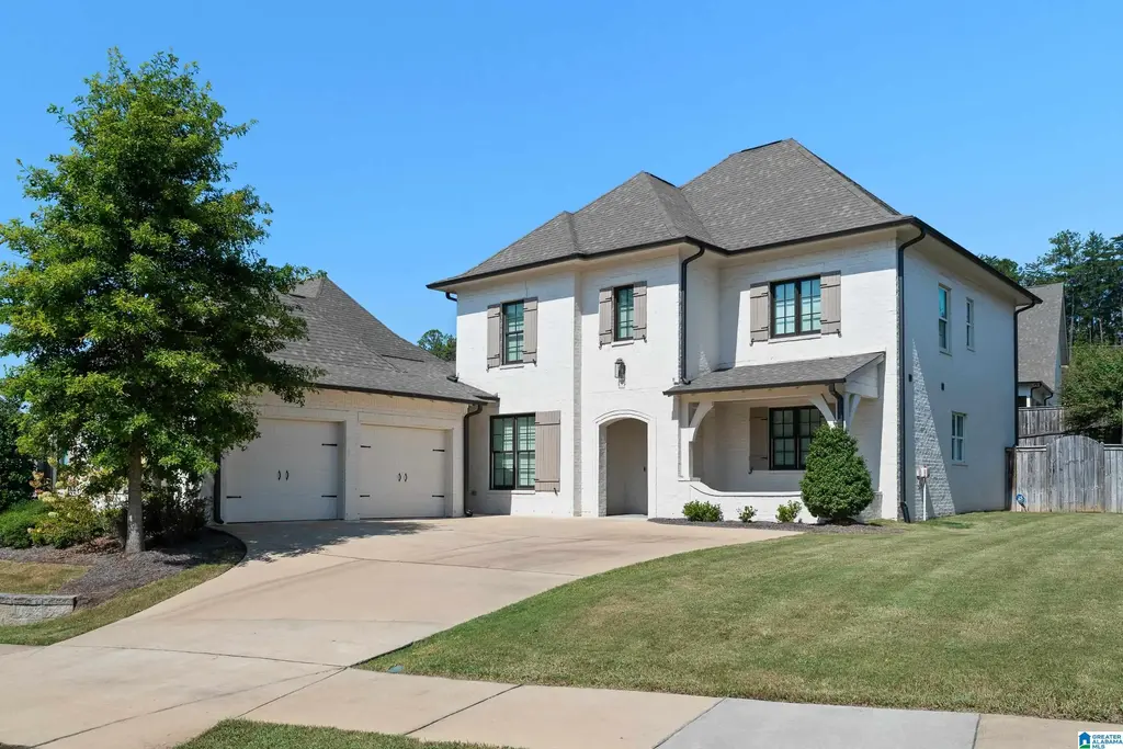 1789 Helen Ridge Circle, VESTAVIA HILLS