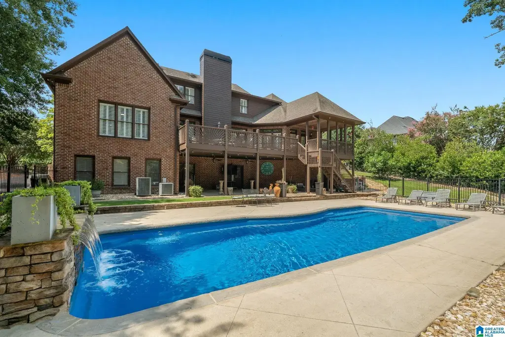 2112 Lake Heather Way, HOOVER