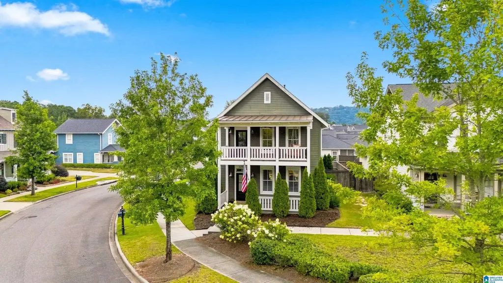 3299 Sawyer Drive, HOOVER