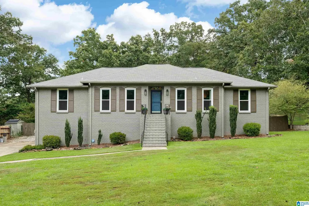 3432 Tamassee Lane, HOOVER