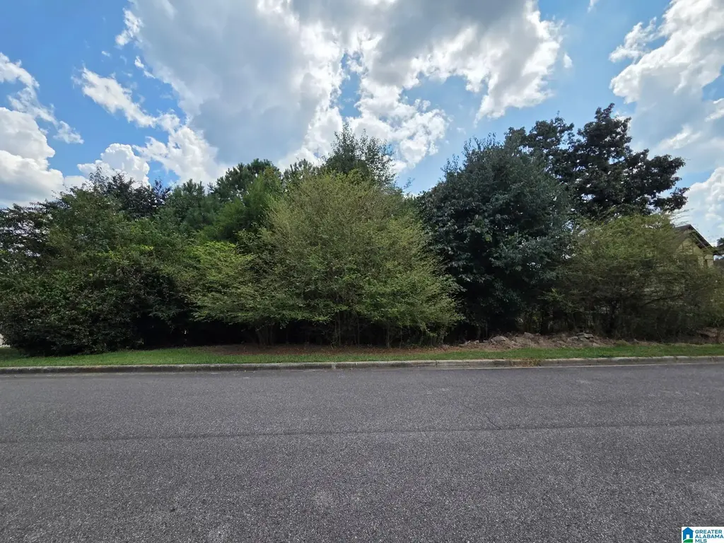8443 Ledge Circle, TRUSSVILLE