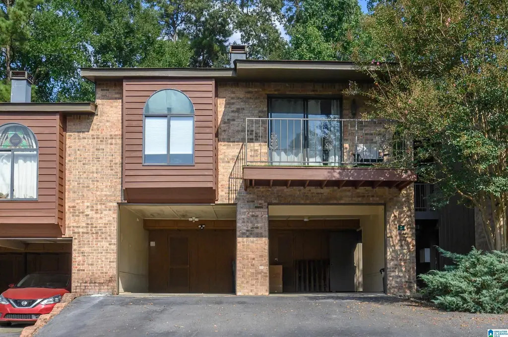 229 E Green 229, VESTAVIA HILLS