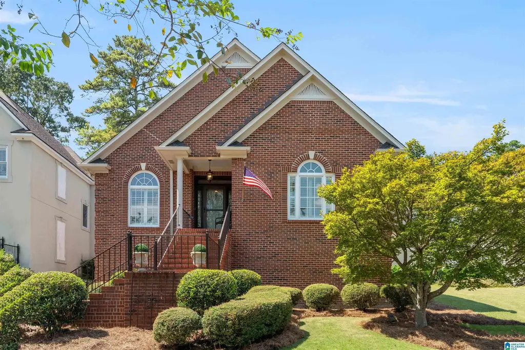 1287 Daventry Court, VESTAVIA HILLS