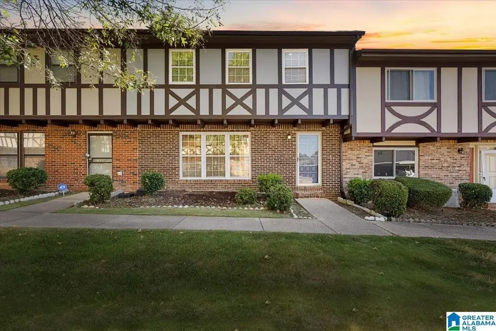 3637 Haven View Circle 3637, HOOVER