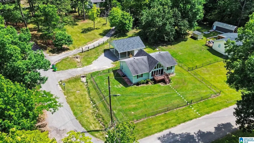 7489 Rodgers Road, LEEDS