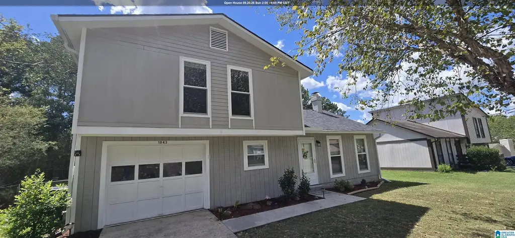 1043 Brian Drive, LEEDS