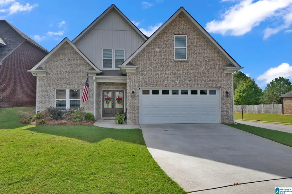 237 Glen Cross Drive, TRUSSVILLE