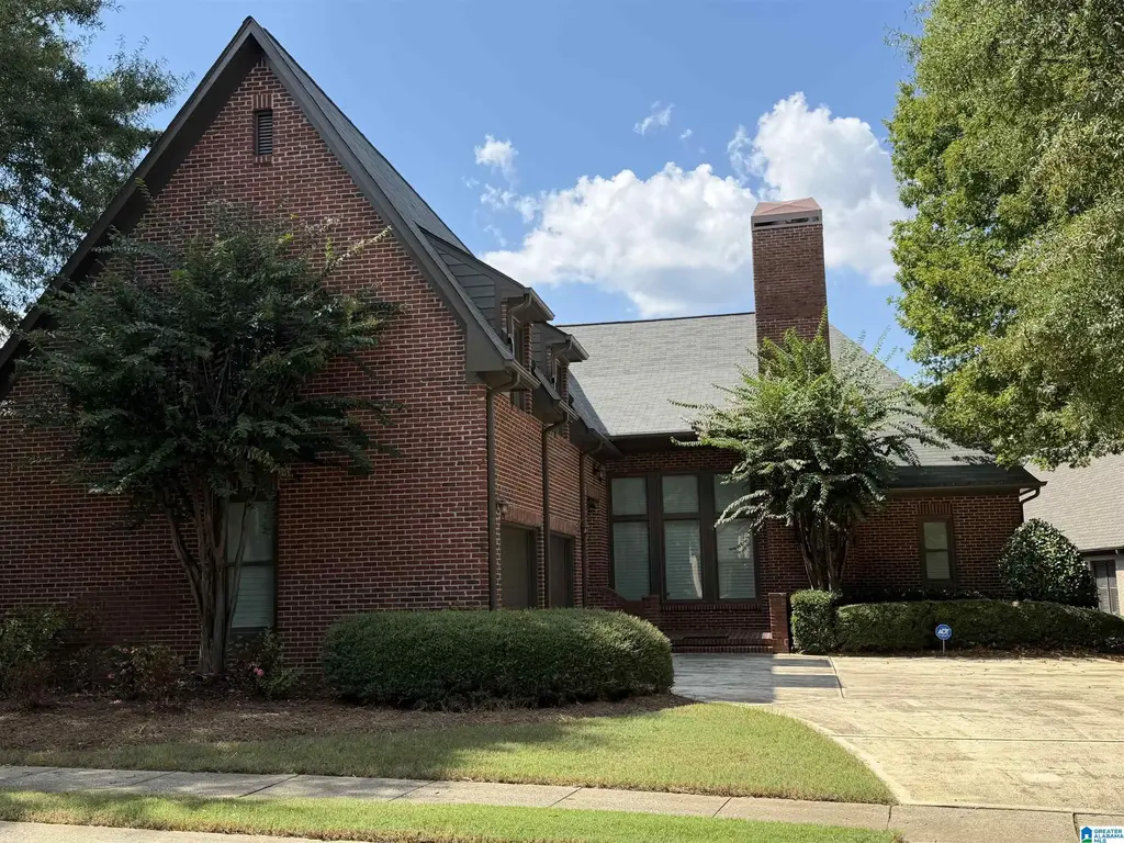 5631 Chestnut Trace, HOOVER