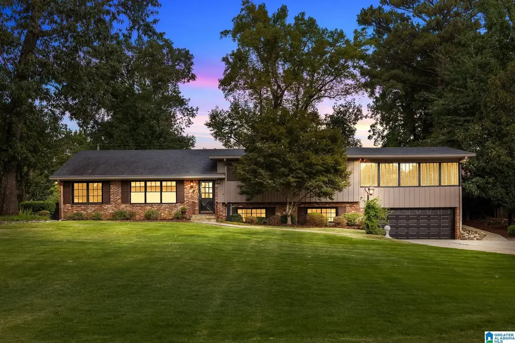1920 Greenvale Road, HOOVER