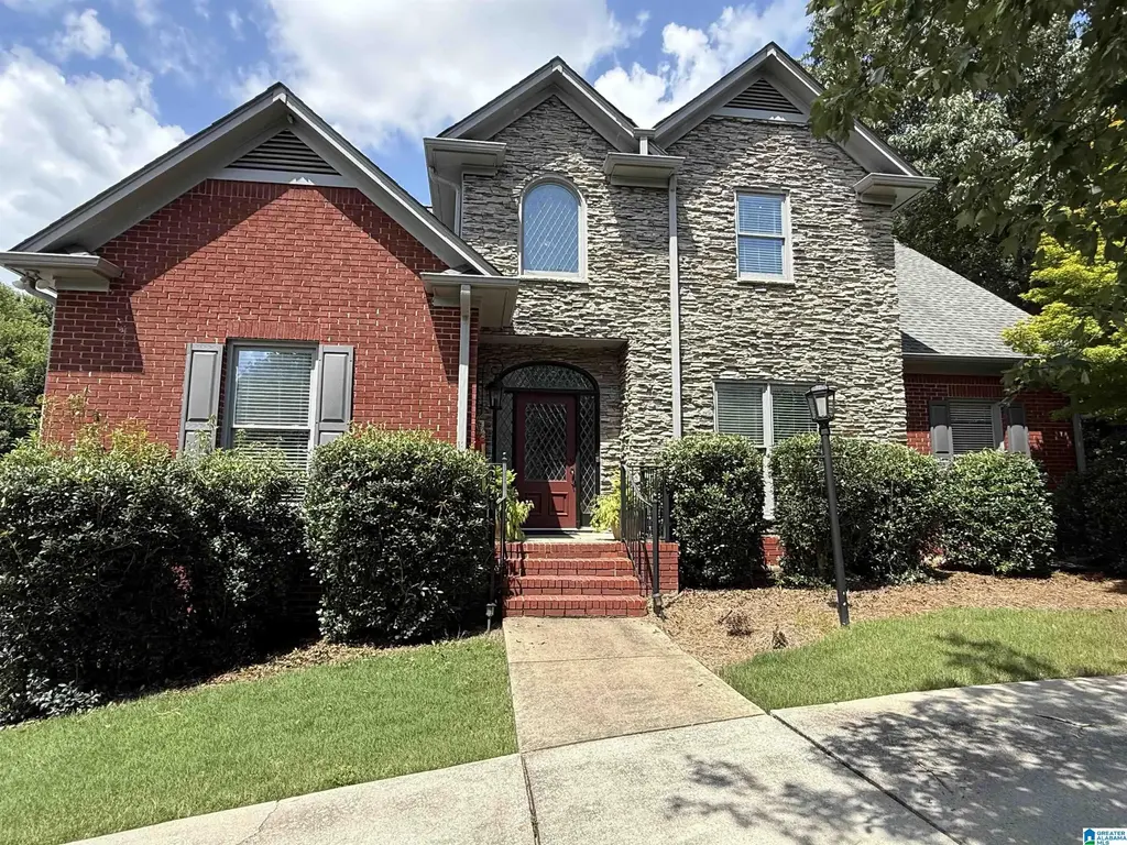701 Mill Springs Lane, HOOVER