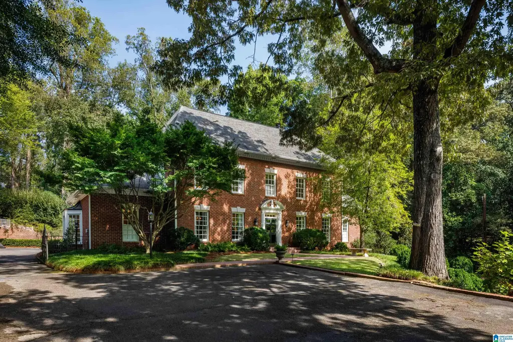 3161 Guilford Road, MOUNTAIN BROOK