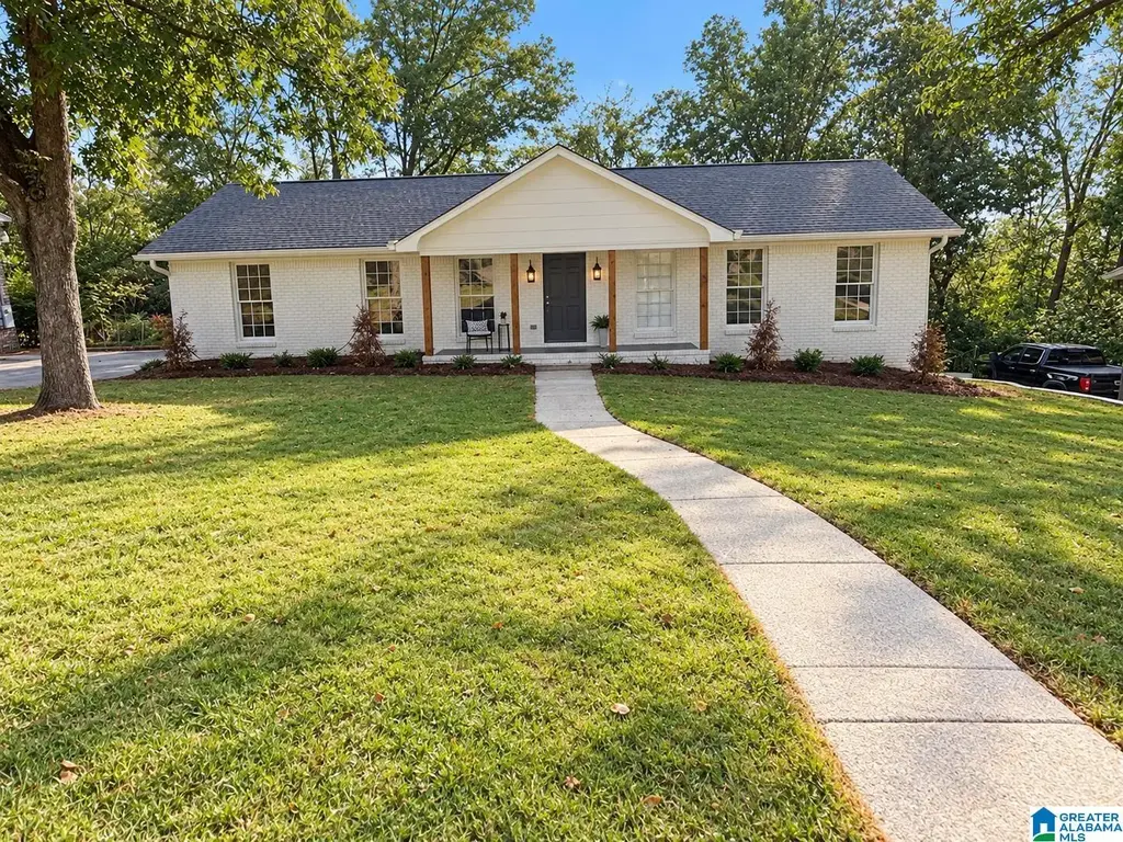 2469 Jamestown Drive, HOOVER