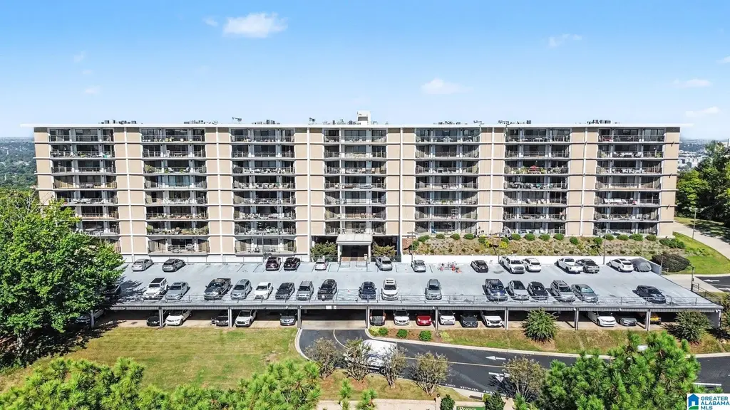 1300 Beacon Parkway E 400, BIRMINGHAM