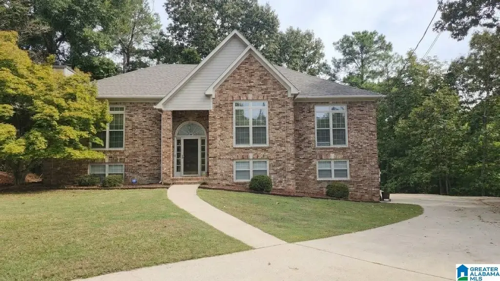 612 Brooks Lane, HOOVER