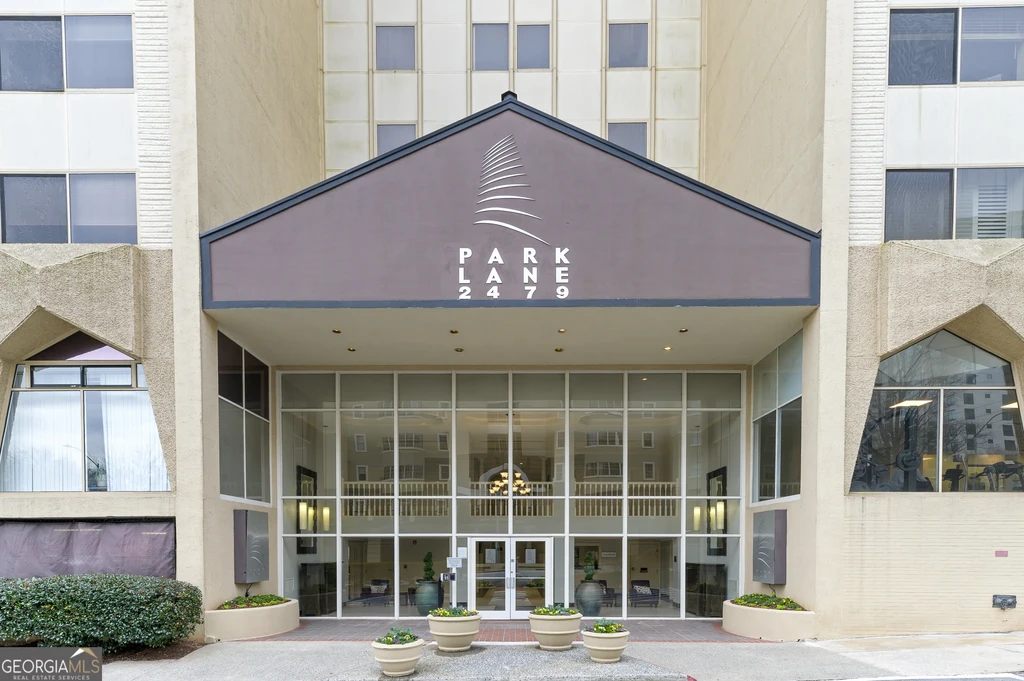 2479 Peachtree Road Ne 601, Atlanta