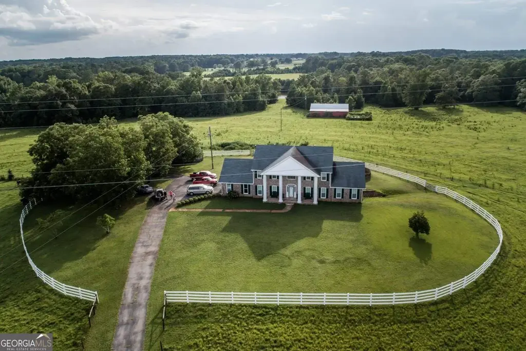 1530 Highway 11, Mansfield