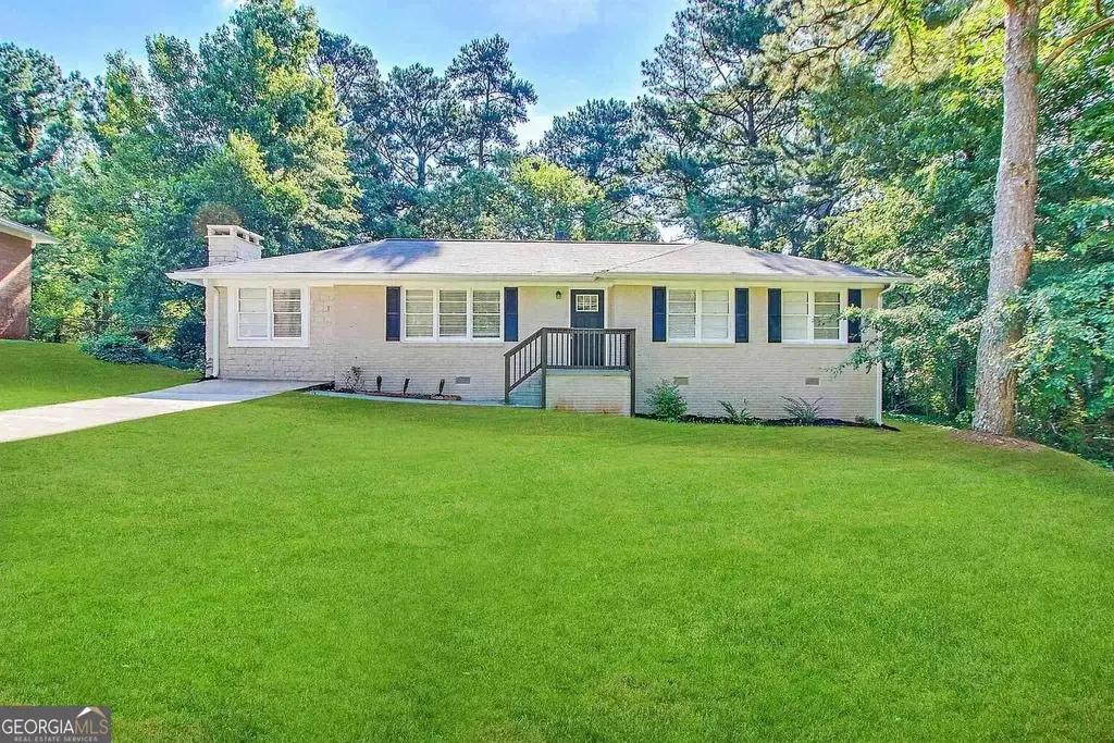 1581 Hollyhock Terrace, Decatur