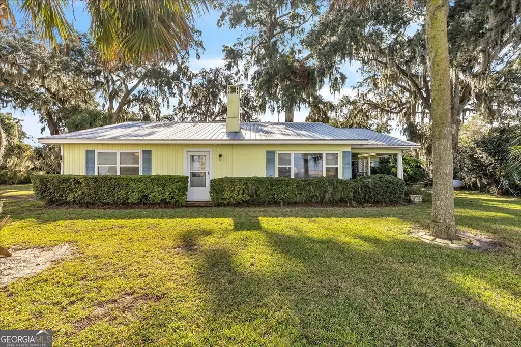 523 Hickory Bluff Drive, Waverly