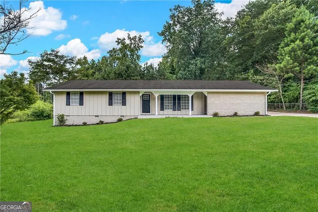 4395 Stonewall Tell Road, College Park
