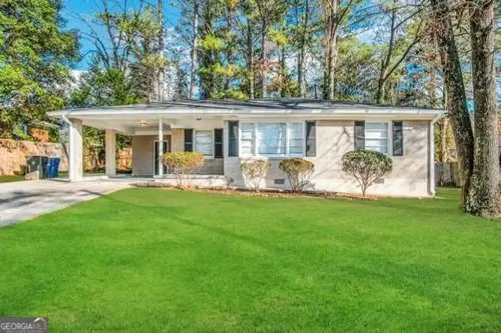 2442 Graywall Street, East Point
