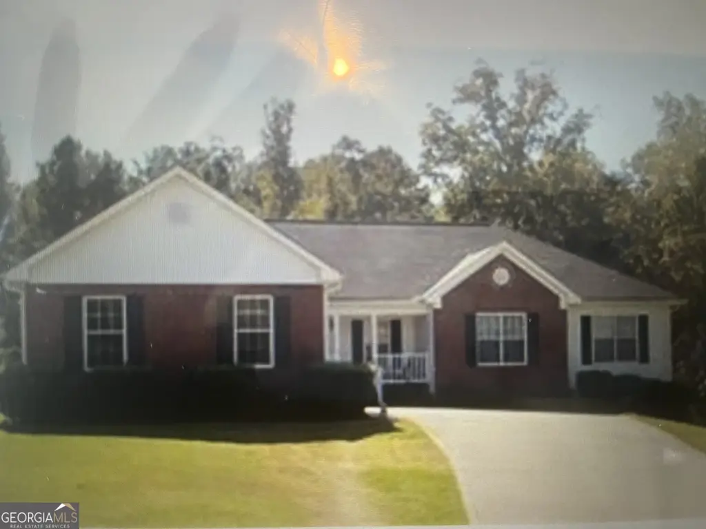 155 Vinnys Way, Covington