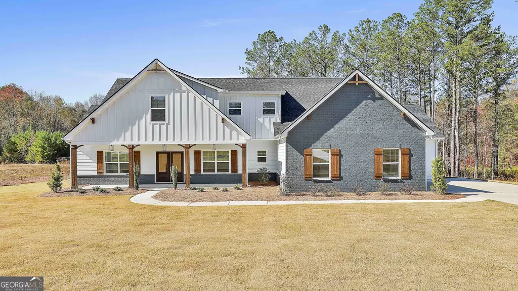 45 Sanders Crossing 13, Newnan