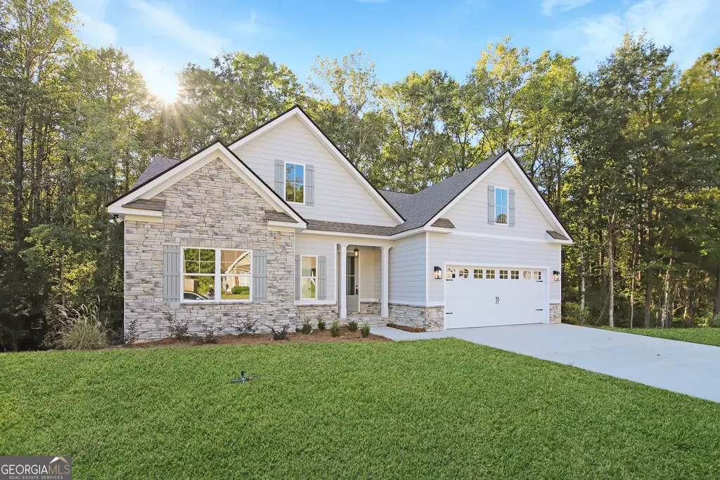 519 Tradition Place, Lagrange