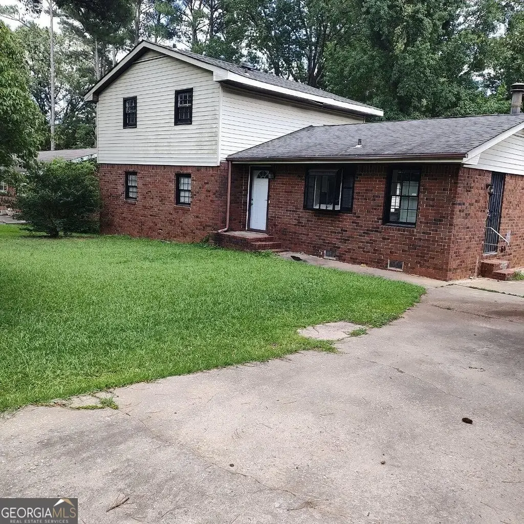 1217 Dove Court, Morrow